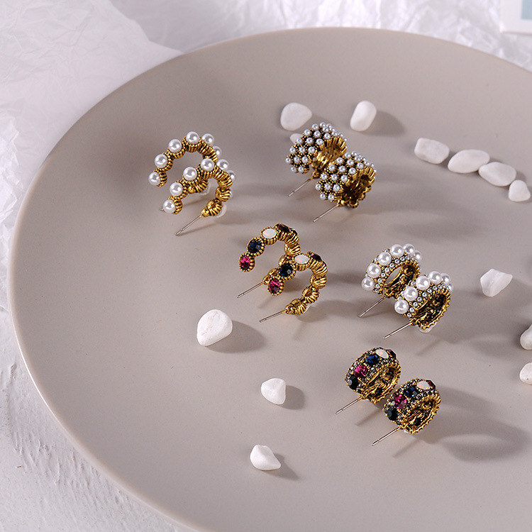 MENGJIQIAO 2019 New Hot Sale Vintage Colorful Rhinestone Small Hoop Earrings Women Fashion Simulated Pearl Semicircle Pendientes